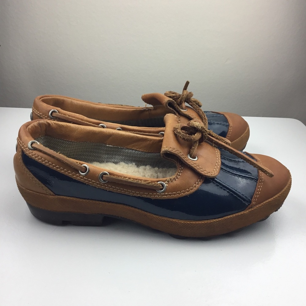 Ugg water shoes